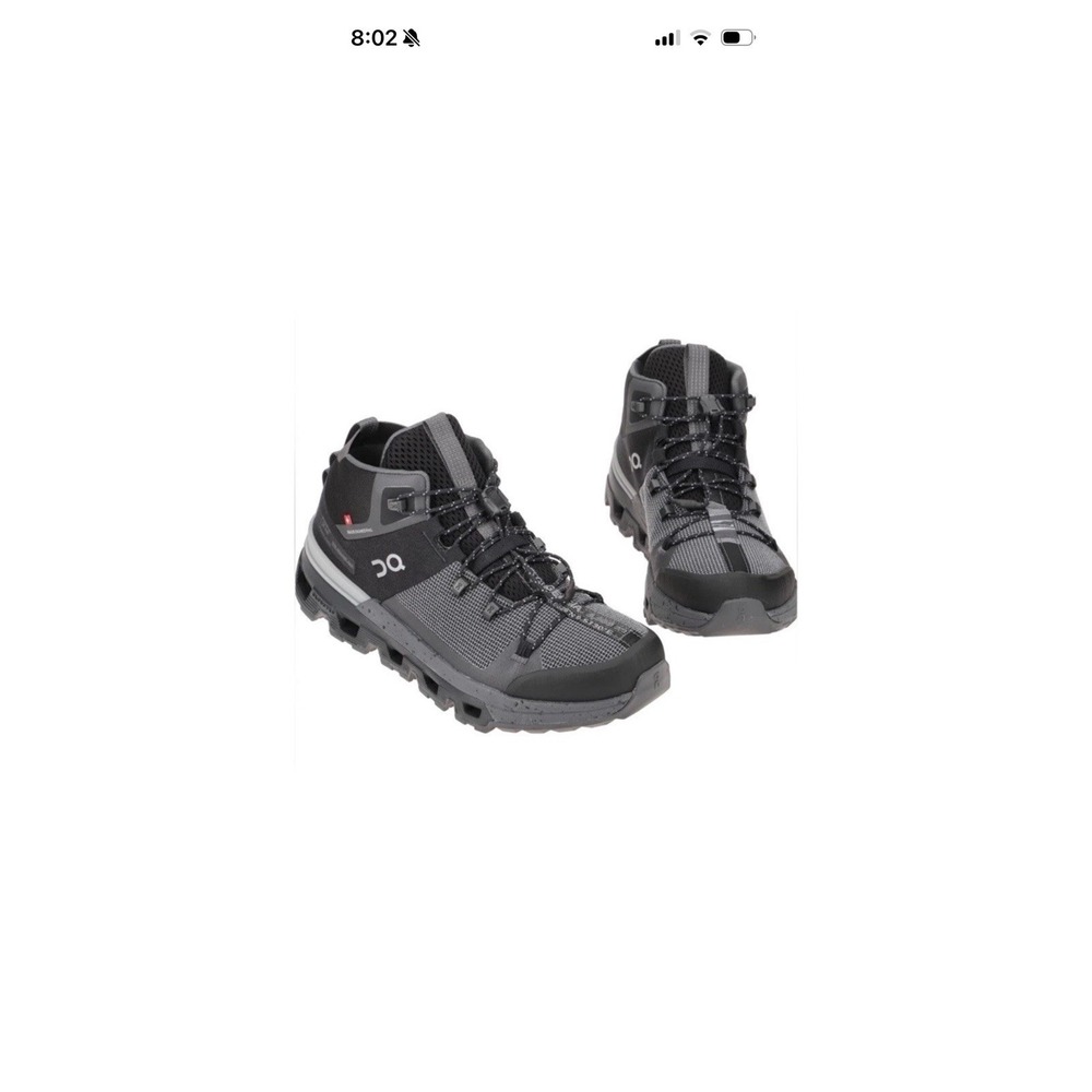 On Women's Cloudtrax Size 7 Black/Rock Hiking Shoes New‎ In Box